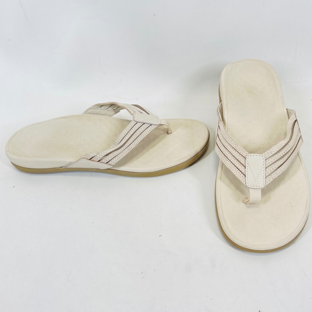 Vionic Fallyn Cream Orthotic Thong Sandals Womens 10M Perforated Straps
